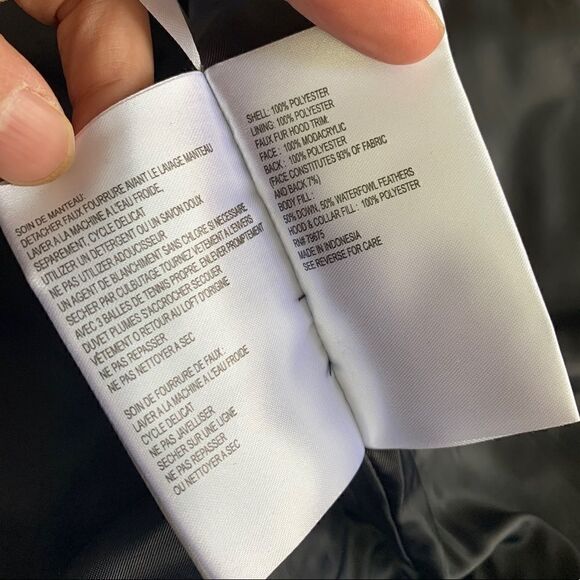 MICHAEL KORS Women Down Coat . - Picture 13 of 15